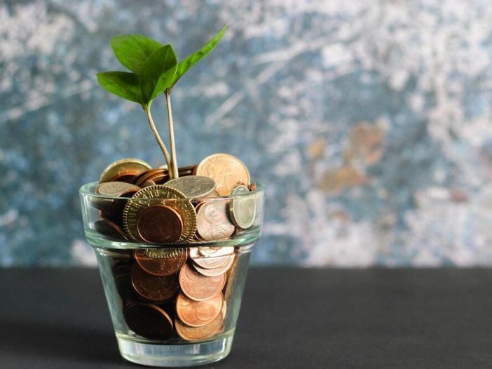 24 Financial Mistakes That Will Cost You Big As A Freelancer